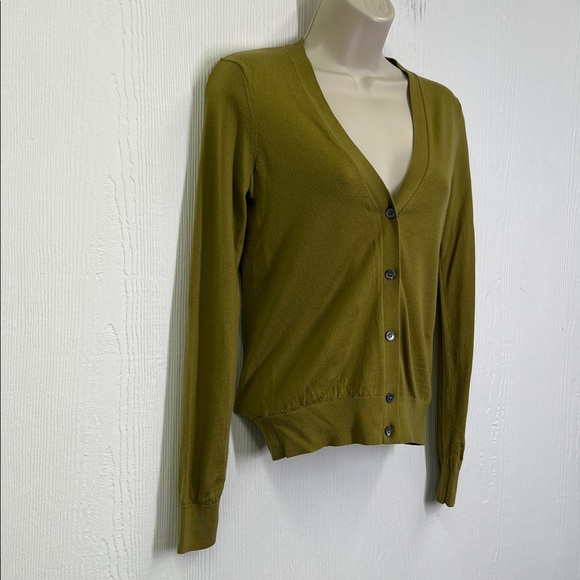 Theory - Fine Merino Wool V Neck Green Button Down Lightweight Cardigan Size SM - Picture 3 of 8